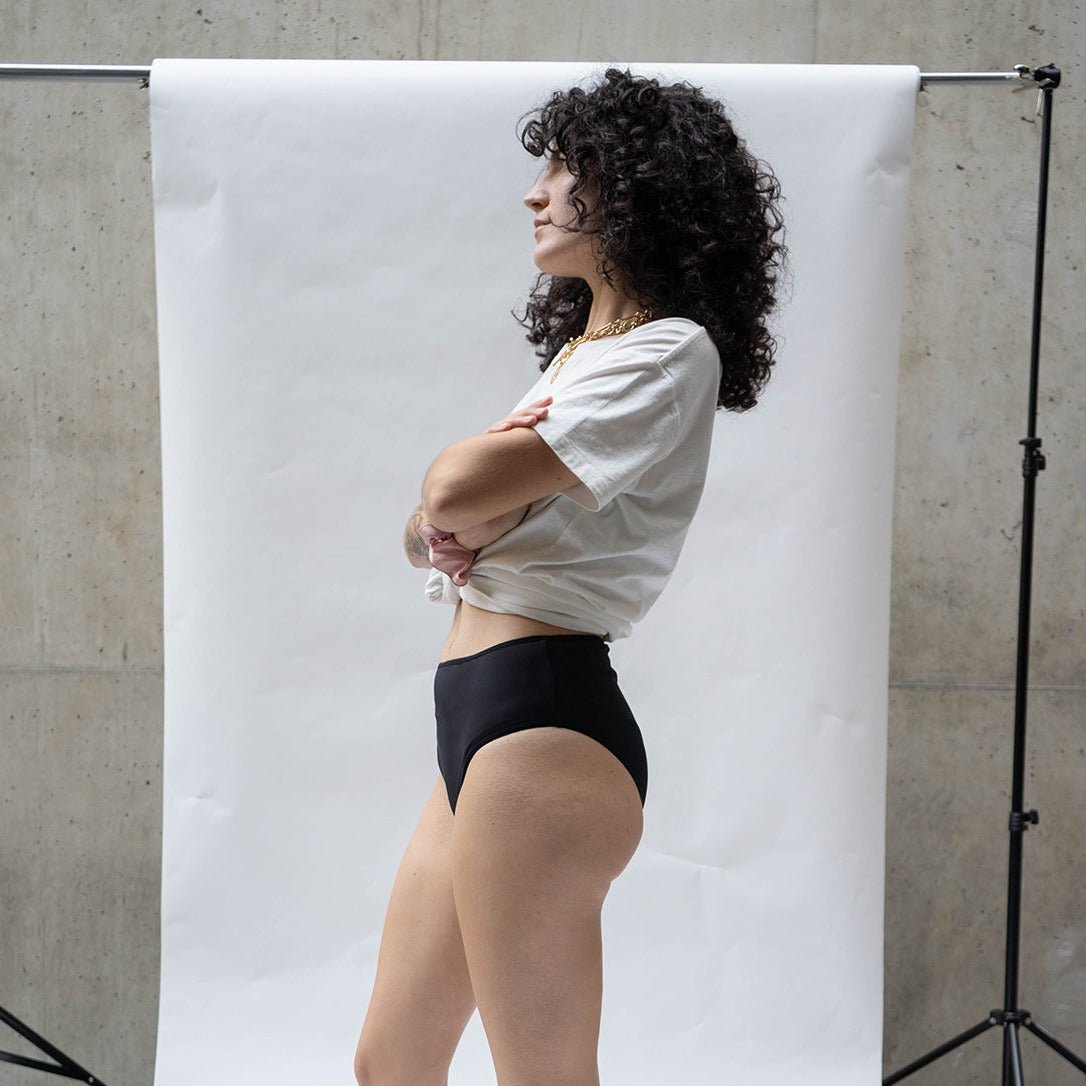 Mannequin Culotte Taille Haute Noire Flux Moyen FEMPO